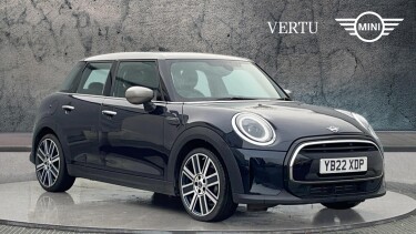 MINI Hatchback 1.5 Cooper Exclusive 5dr Auto Petrol Hatchback